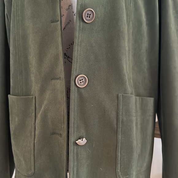 Smooth Olive Green button front Blazer - Picture 3 of 4